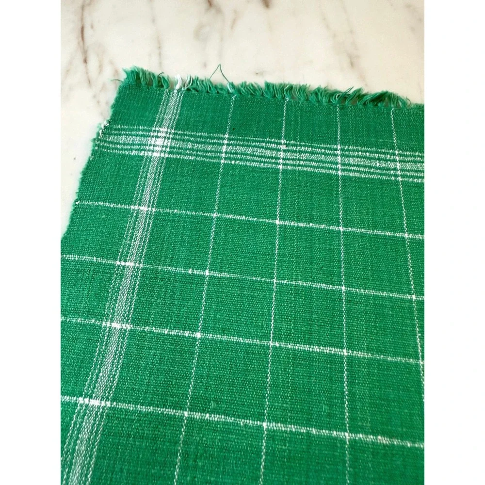 Set of 8 Vintage Green Plaid Fringed Woven Placemats 18x12